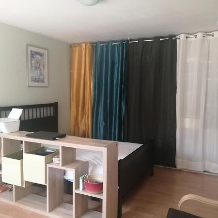 Kievaille Appartement Plaisir Buitenkant foto